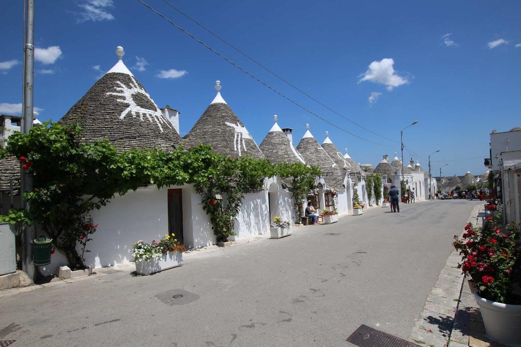 Suite Del Vico Alberobello Exteriör bild